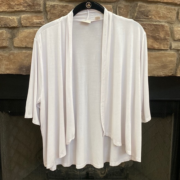Westbound Sweaters - Westbound white high-low cardigan. Size XL
